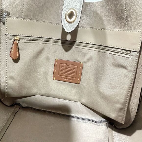 NWT Coach Hadley Turnlock Tote Shoulder Bag Pebbled Leather CAL17 Chalk Cream - Picture 10 of 10